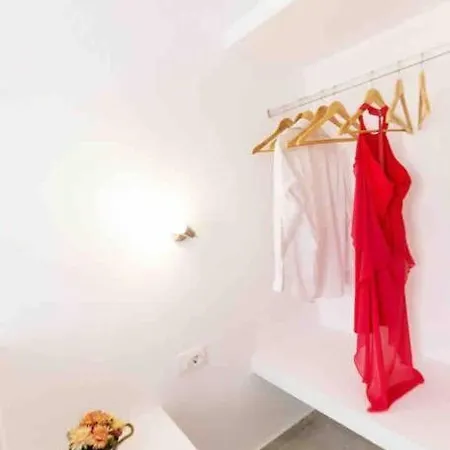 Secret Apartment Perissa (Santorini)